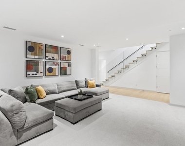 216 Ocean St. - Photo Thumbnail 17
