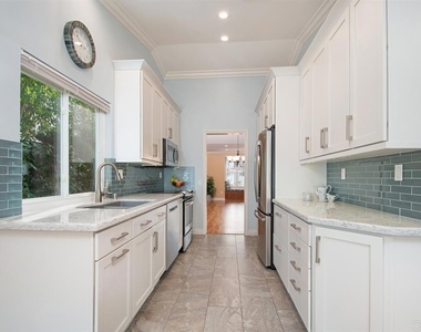 13881 Bassmore Drive - Photo Thumbnail 3