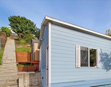 13881 Bassmore Drive - Photo Thumbnail 8