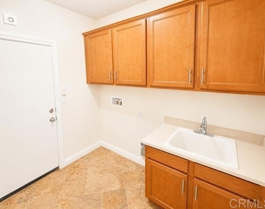 1247 Belliingham Dr - Photo Thumbnail 23