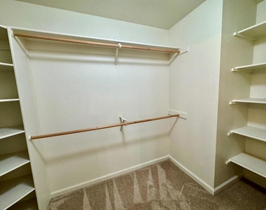 1398 Madelena Lane - Photo Thumbnail 20
