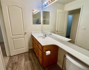 1398 Madelena Lane - Photo Thumbnail 26