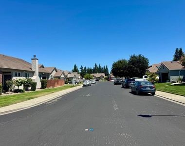 1398 Madelena Lane - Photo Thumbnail 39