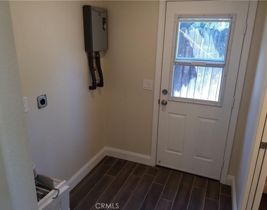 10148 Bel Air Avenue - Photo Thumbnail 3