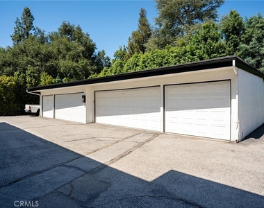 681 S Orange Grove Boulevard - Photo Thumbnail 14