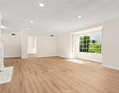 681 S Orange Grove Boulevard - Photo Thumbnail 4