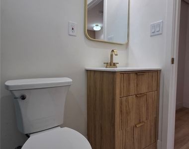 227 N Avenue 60 - Photo Thumbnail 24
