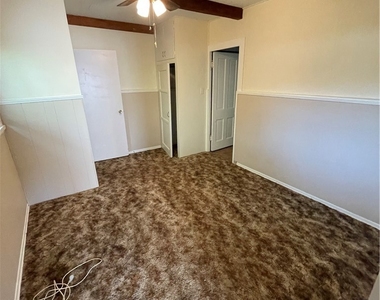 449 N 8th Avenue - Photo Thumbnail 4