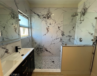 20402 Santa Ana Avenue - Photo Thumbnail 33