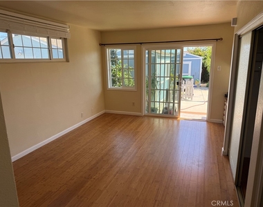 628 W Floral - Photo Thumbnail 7