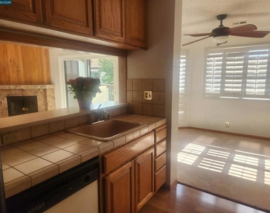 21109 Gary Drive - Photo Thumbnail 3