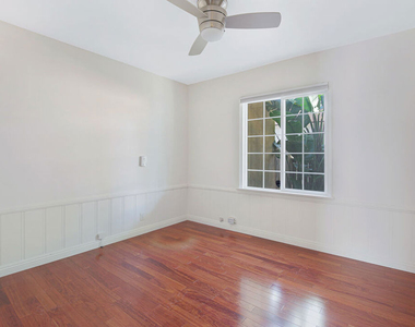 9408 Cattaraugus Avenue - Photo Thumbnail 12