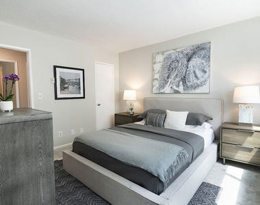 1730 Camden Avenue - Photo Thumbnail 10