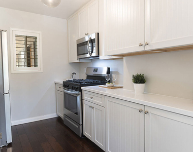 1730 Camden Avenue - Photo Thumbnail 7