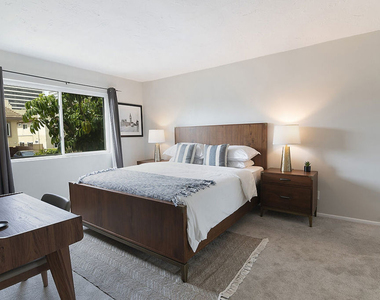 1730 Camden Avenue - Photo Thumbnail 8
