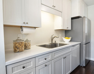 1730 Camden Avenue - Photo Thumbnail 6