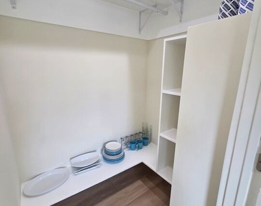 1165 Stanford St - Photo Thumbnail 8
