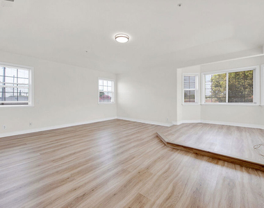 5532 Angelus Avenue - Photo Thumbnail 17