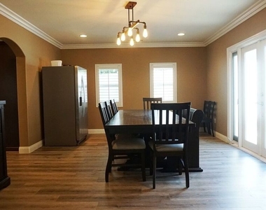 773 Carhart Avenue - Photo Thumbnail 2