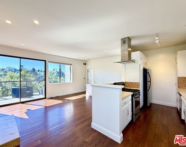 2013 Cyprean Drive - Photo Thumbnail 15