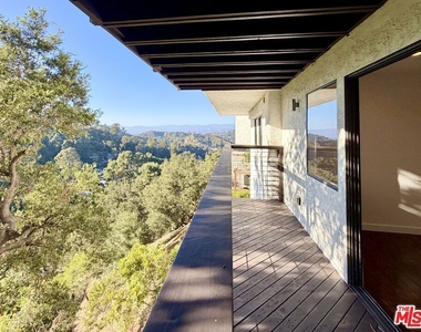 2013 Cyprean Drive - Photo Thumbnail 6
