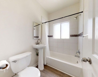 738 New Hampshire Avenue - Photo Thumbnail 9