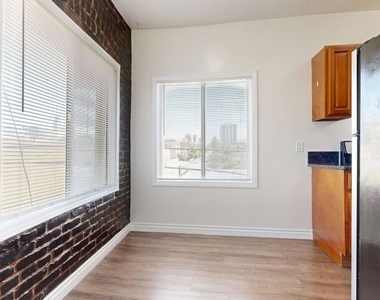 738 New Hampshire Avenue - Photo Thumbnail 7