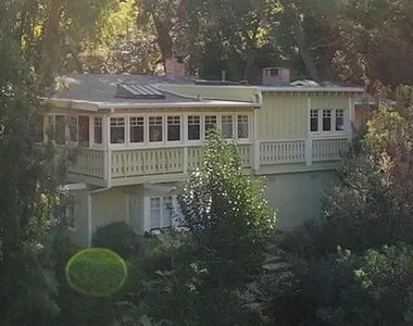 2049 Oakstone Way - Photo Thumbnail 1