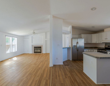 25120 Charina Lane - Photo Thumbnail 3