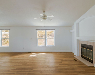 25120 Charina Lane - Photo Thumbnail 4