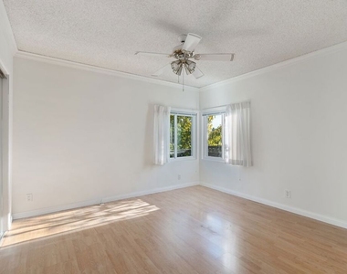 2648 Range Road - Photo Thumbnail 15