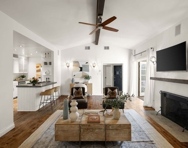 7416 Rosewood Avenue - Photo Thumbnail 4
