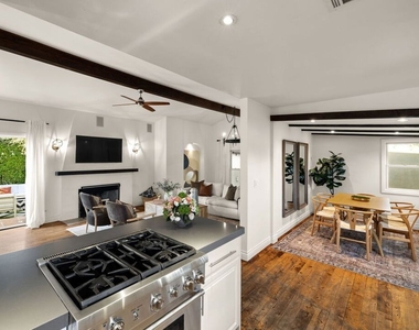 7416 Rosewood Avenue - Photo Thumbnail 5