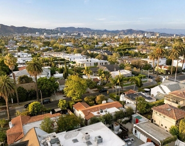 7416 Rosewood Avenue - Photo Thumbnail 24