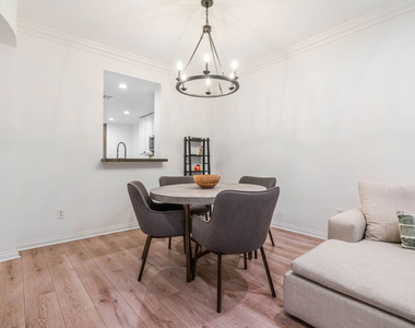 5625 Crescent Park - Photo Thumbnail 5