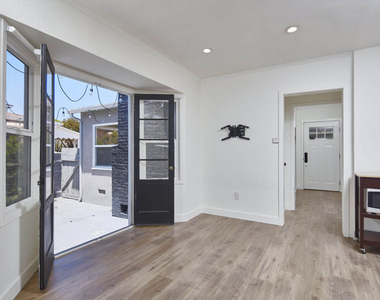 2904 W 81st Street - Photo Thumbnail 2