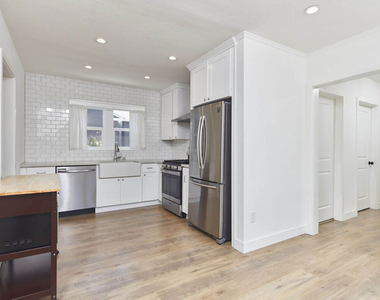 2904 W 81st Street - Photo Thumbnail 13