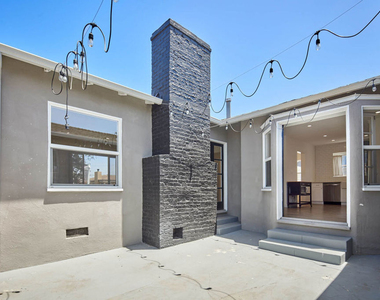 2904 W 81st Street - Photo Thumbnail 3