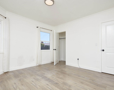 2904 W 81st Street - Photo Thumbnail 27