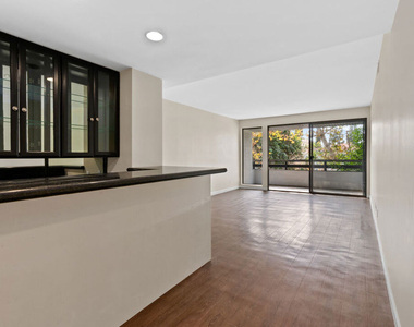 1830 Westholme Avenue - Photo Thumbnail 2