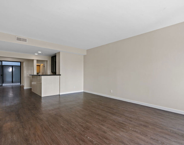 1830 Westholme Avenue - Photo Thumbnail 5