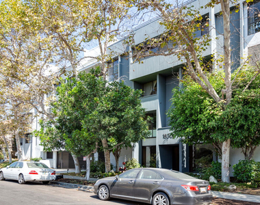 1830 Westholme Avenue - Photo Thumbnail 32