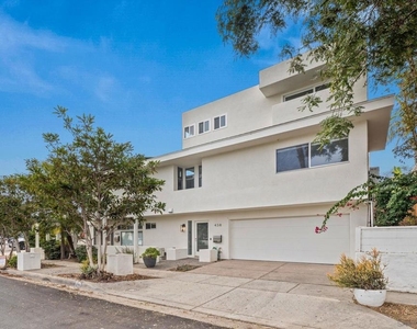 438 La Mesa Ave - Photo Thumbnail 10