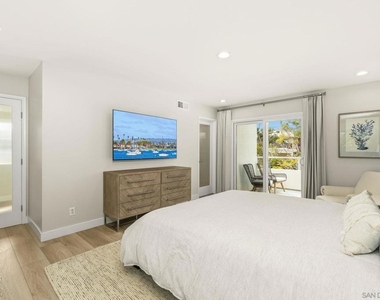 438 La Mesa Ave - Photo Thumbnail 15
