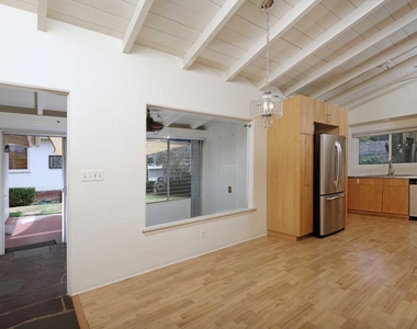 8405 Paseo Del Ocaso - Photo Thumbnail 7
