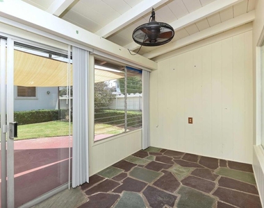 8405 Paseo Del Ocaso - Photo Thumbnail 8