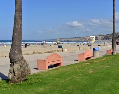 8405 Paseo Del Ocaso - Photo Thumbnail 24