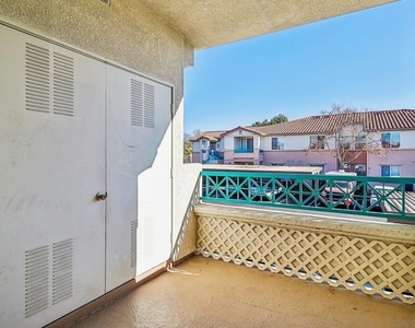 11410 Via Rancho San Diego - Photo Thumbnail 12