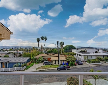 1820 Malden Street - Photo Thumbnail 2