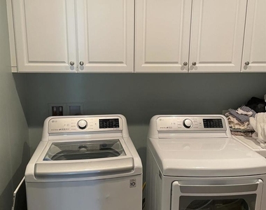 1056 Breakaway Dr. - Photo Thumbnail 16